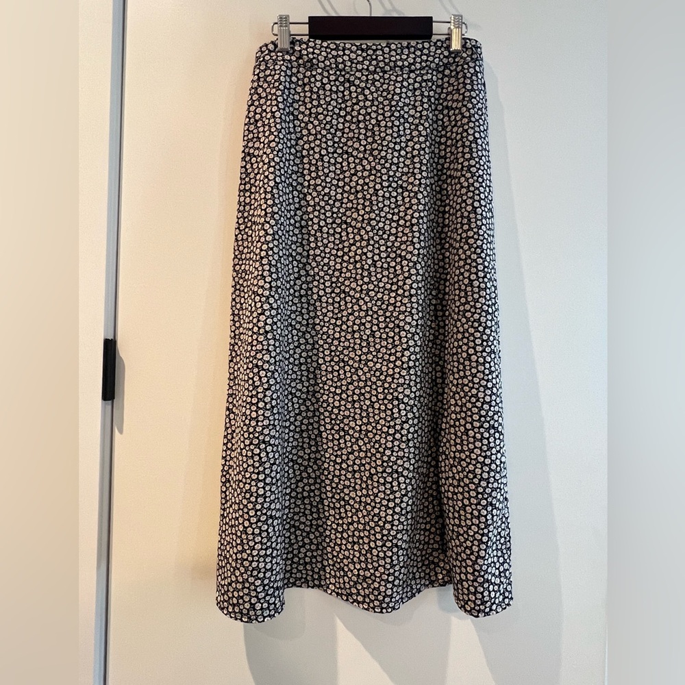 Midi floral skirt